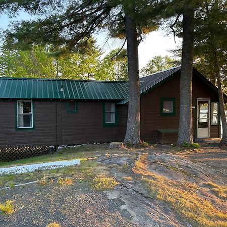 Paddler'S Rest Lakeside Cabins And Motel Long Lake 외부 사진