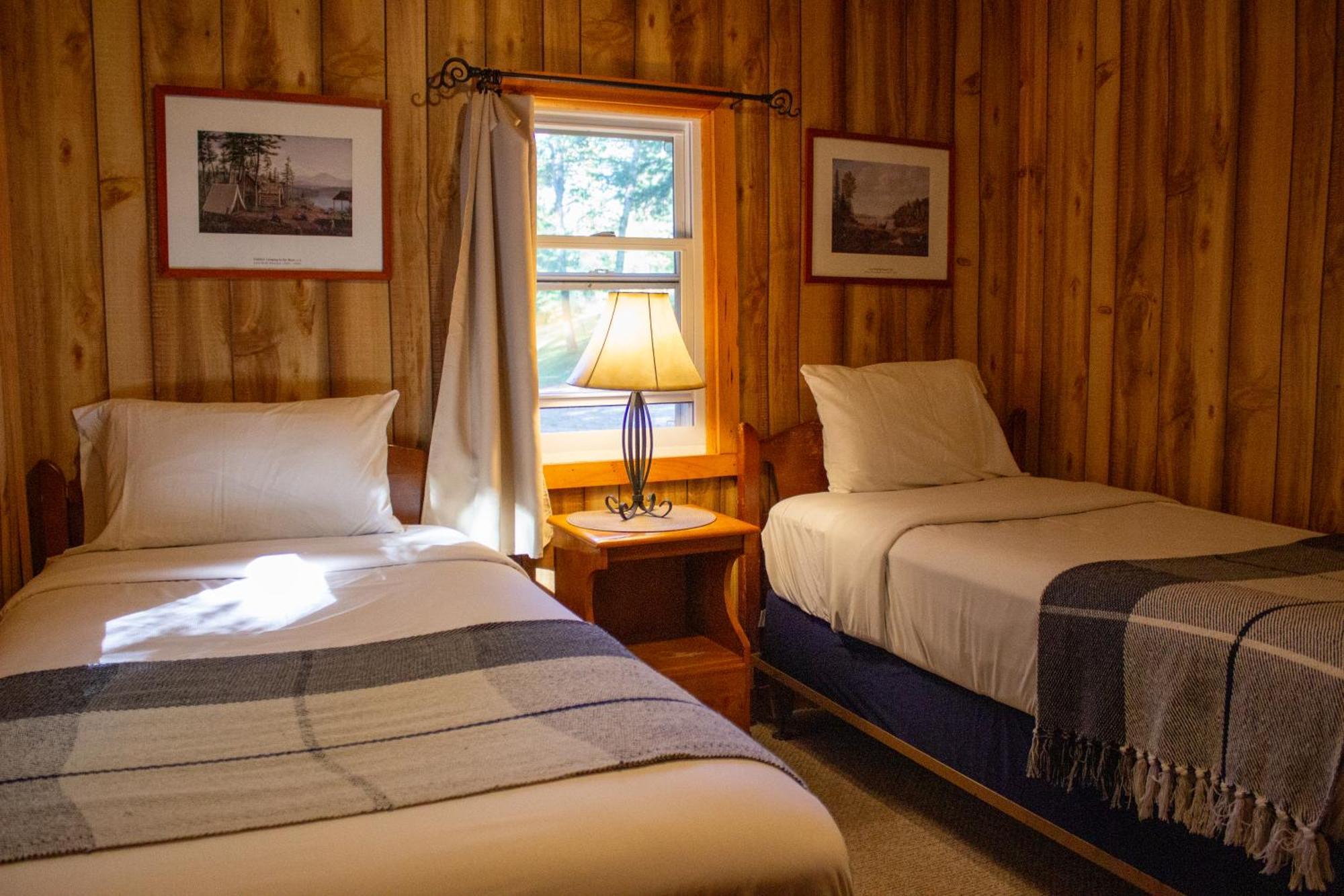 Paddler'S Rest Lakeside Cabins And Motel Long Lake 객실 사진